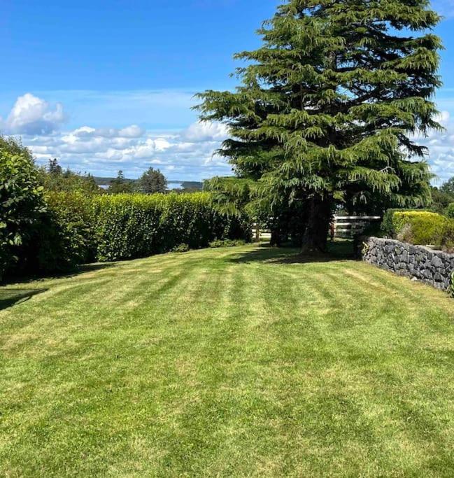 Private Apartment One On Lough Corrib, Oughterard Galway Buitenkant foto